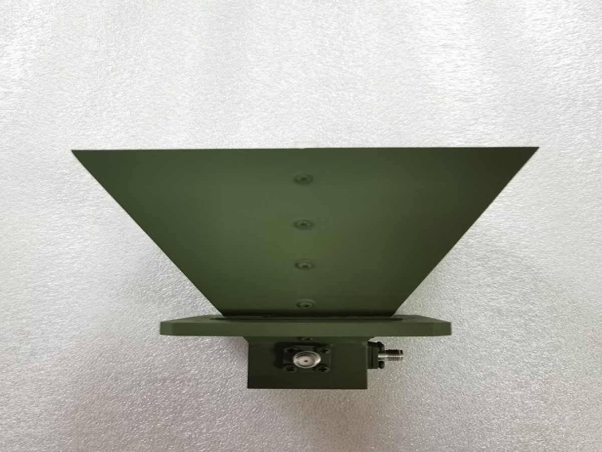 TN3120 双极化喇叭天线（2GHz～18GHz）