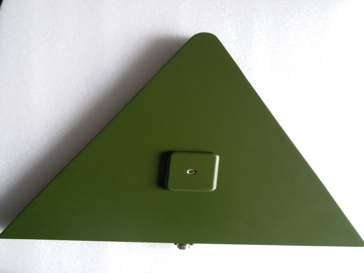 TN306对数周期天线